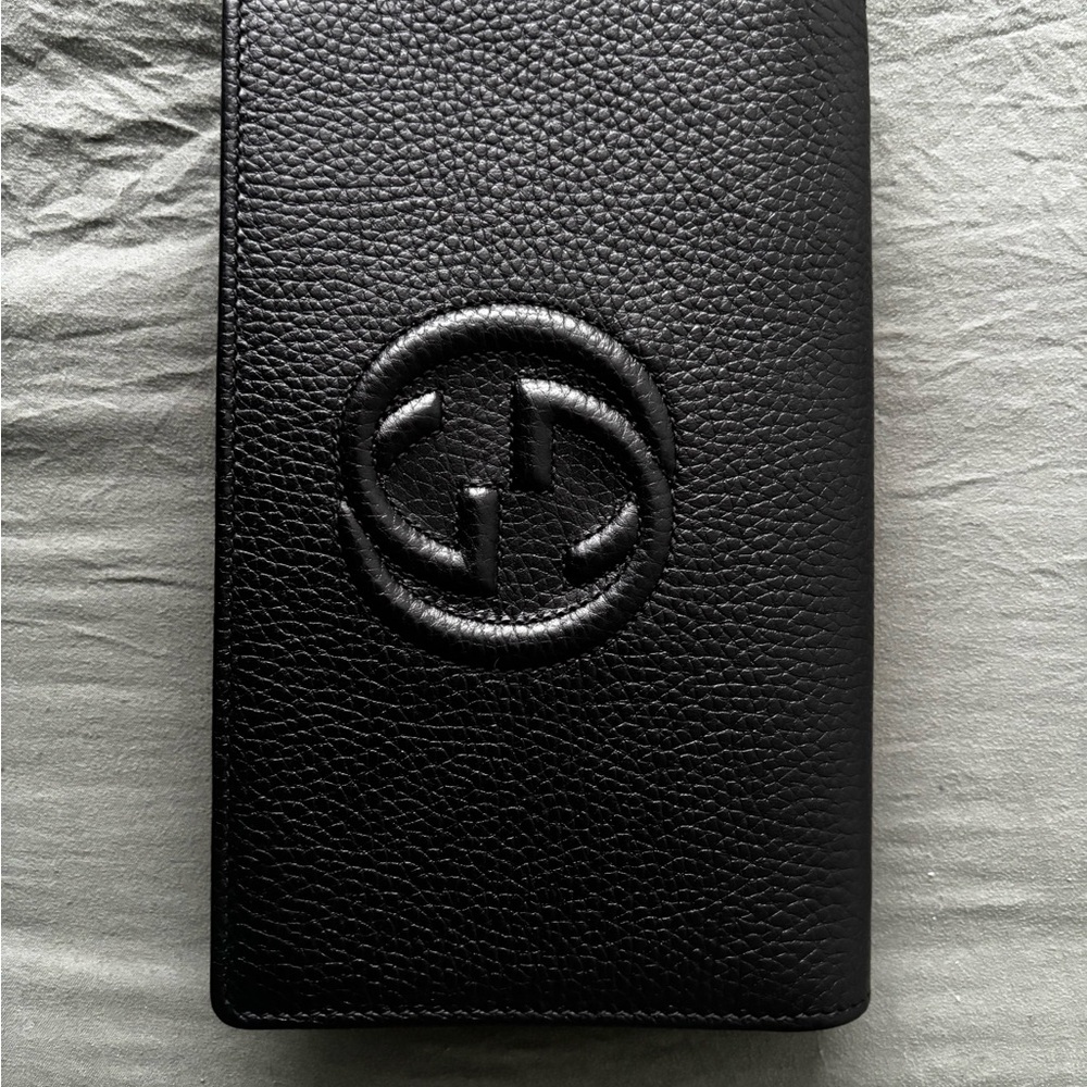 Gucci Black Pebbled SoHo Wallet/crossbody bag